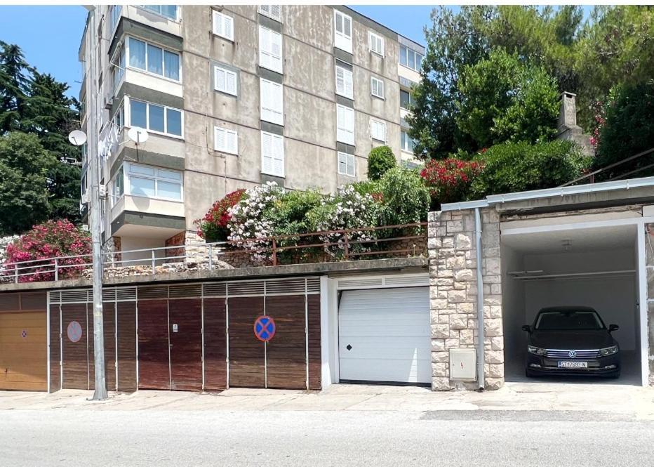 Apartment Velvet - Free Private Garage Дубровник Екстер'єр фото